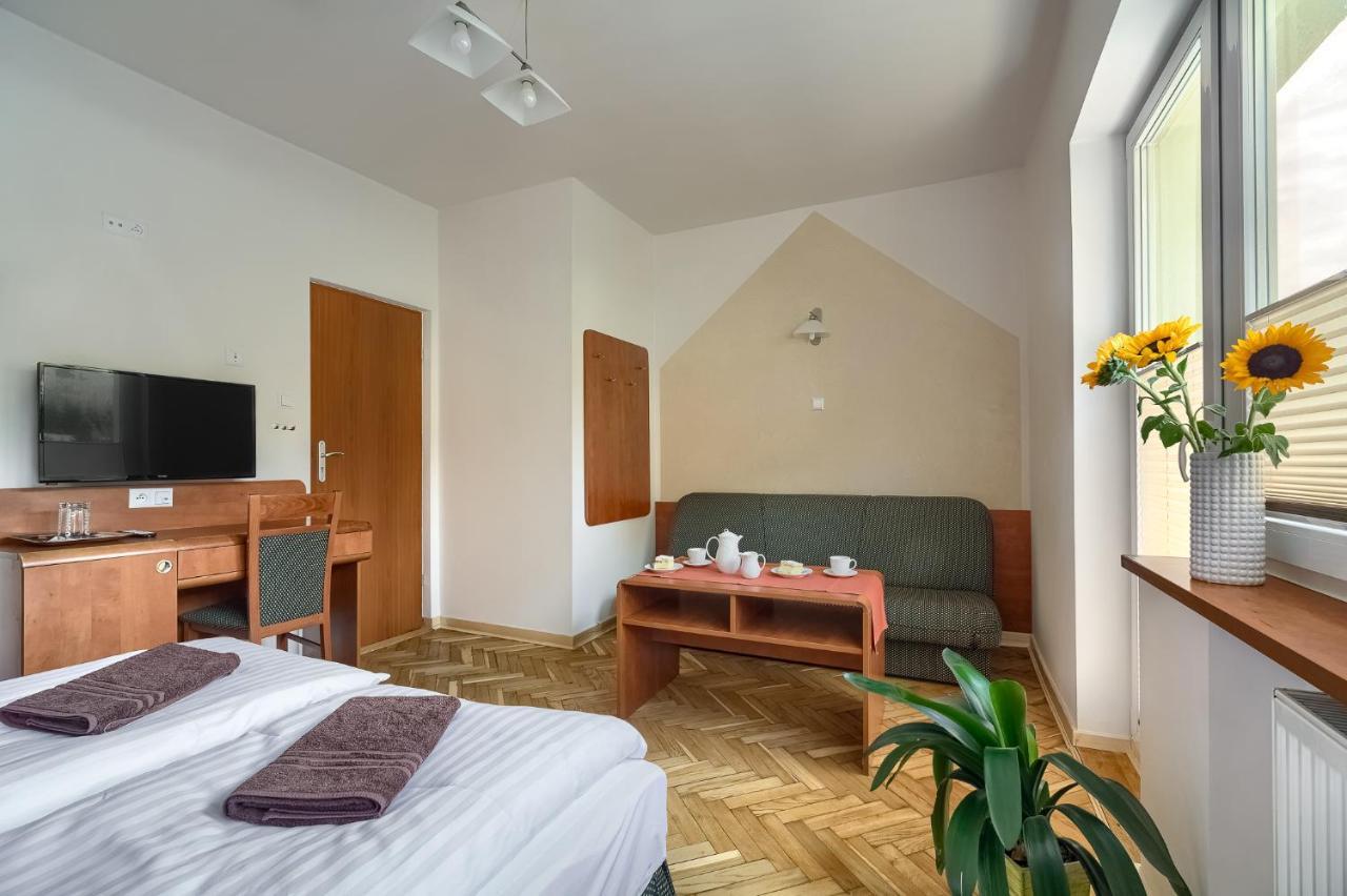 Sarenka Hotel Krynica Zdroj Exterior foto